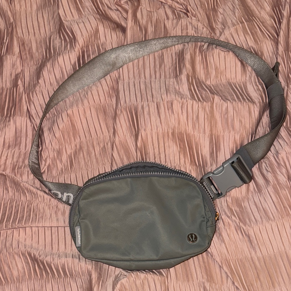 Lululemon Charcoal Belt Bag